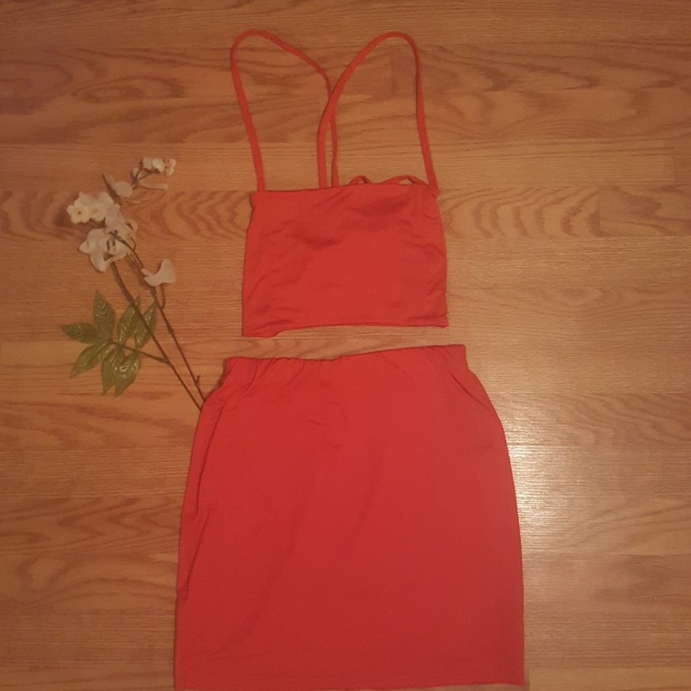 Crop Top Co-Ord Set - Picture 6 of 7